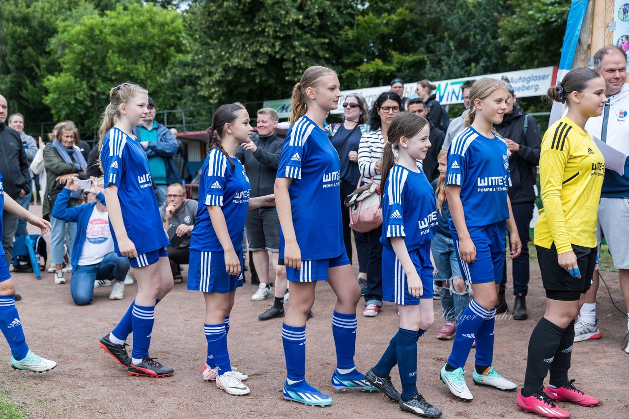 Bild 215 - Loewinnen Cup